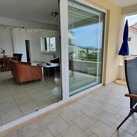 Appartement Riljic *