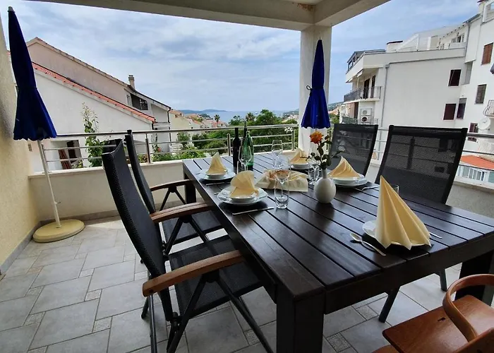 Riljic Apartamento Hvar Town